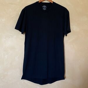 True Classic Black Men's Short Sleeve T Shirt Size Large NWOT